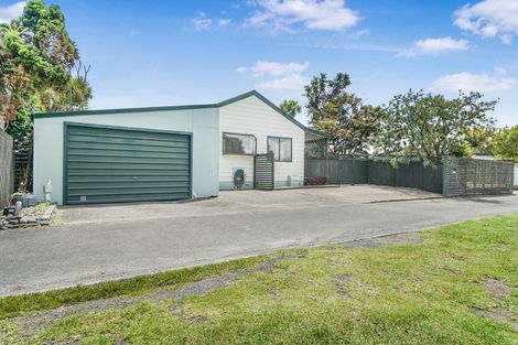 Photo of property in 71 Totara Drive, Pukete, Hamilton, 3200