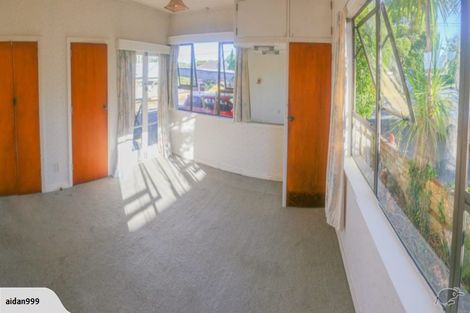 Photo of property in 213 Meola Road, Point Chevalier, Auckland, 1022