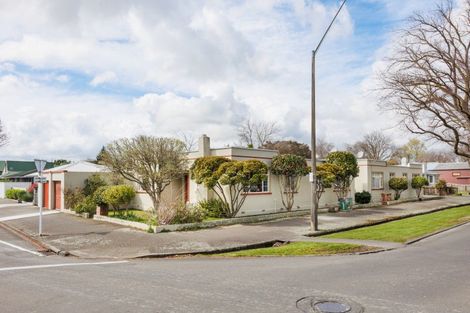Photo of property in 486 Ferguson Street, Hokowhitu, Palmerston North, 4410