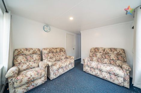Photo of property in 60 Kairimu Street, Stokes Valley, Lower Hutt, 5019