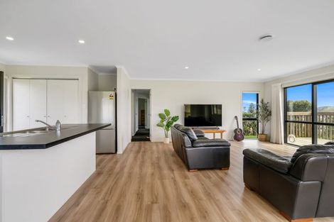 Photo of property in 4 Gillespie Drive, Baylys Beach, Dargaville, 0377