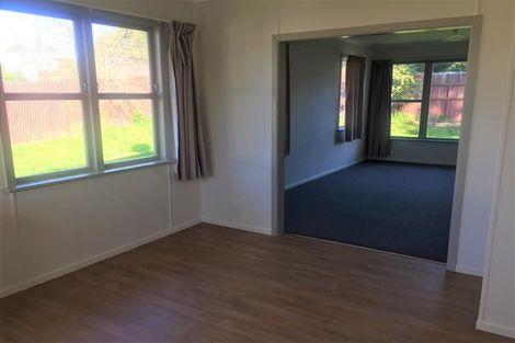 Photo of property in 613 Massey Road, Mangere, Auckland, 2022