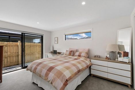 Photo of property in 13 Caton Street, Lake Hawea, 9382