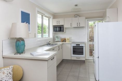 Photo of property in 4/78 Saint James Avenue, Papanui, Christchurch, 8053