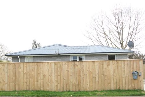 Photo of property in 52 Lipscombe Crescent, Havelock North, 4130