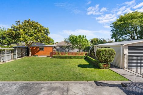 Photo of property in 37 Flower Street, Bryndwr, Christchurch, 8053