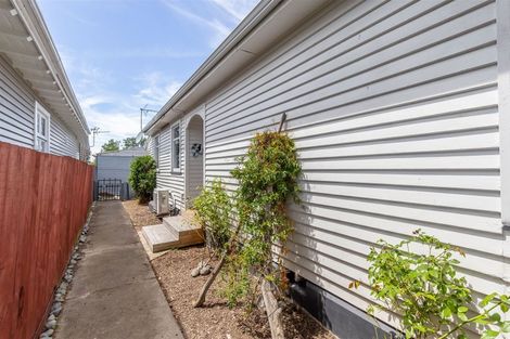 Photo of property in 1/44 Hills Road, Edgeware, Christchurch, 8013