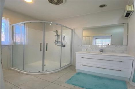 Photo of property in 55 Millhouse Drive, Northpark, Auckland, 2013