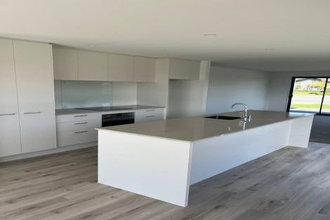 Photo of property in 28 Edlin Lane, Pegasus, 7612