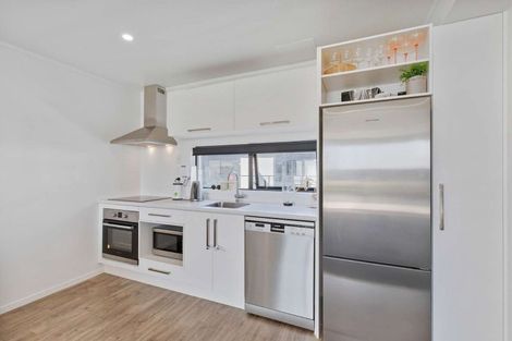 Photo of property in 22 Ashley Place, Papamoa Beach, Papamoa, 3118