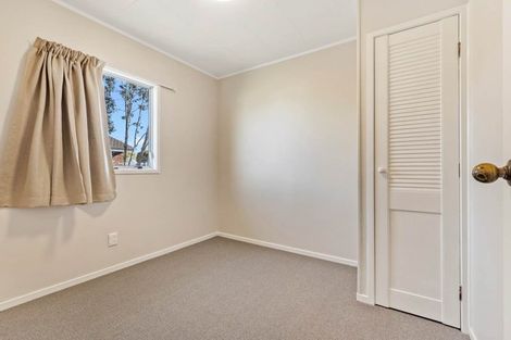 Photo of property in 27 Secretariat Place, Randwick Park, Auckland, 2105