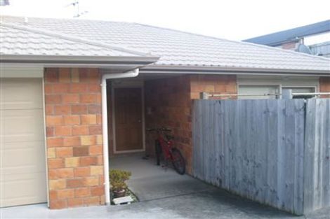 Photo of property in 8 Jomard Terrace, Northcross, Auckland, 0632