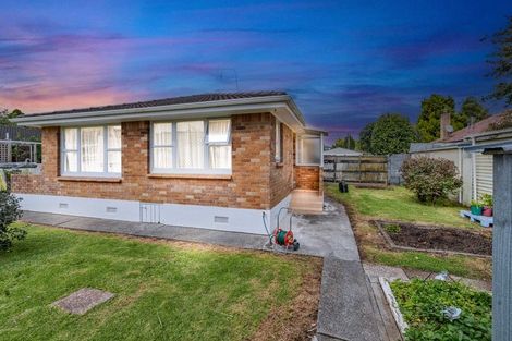 Photo of property in 2/36a Glen Avenue, Papatoetoe, Auckland, 2025