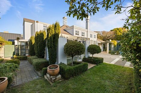 Photo of property in 17 Allister Avenue, Merivale, Christchurch, 8014