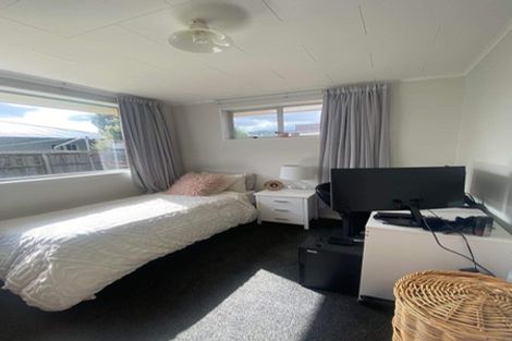 Photo of property in 2/13 William Booth Grove, Trentham, Upper Hutt, 5018