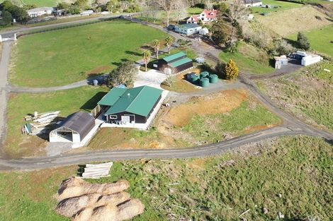 Photo of property in 59 Chamberlain Road, Bombay, 2675