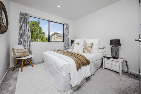 Photo of property in 7/66 Bruce Road, Glenfield, Auckland, 0629