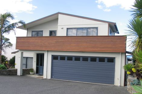 Photo of property in 144 Tirohanga Drive, Whangamata, 3620