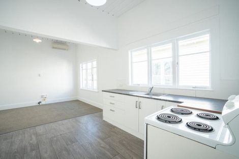 Photo of property in 529 Ferguson Street, Palmerston North, 4410