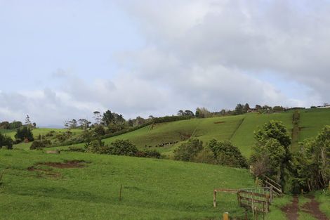 Photo of property in 1060 Mountain Road, Waiongana, Inglewood, 4389