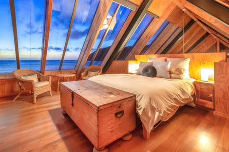 Photo of property in 88 Moana Road, Hongoeka, Porirua, 5026