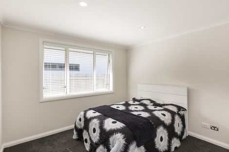 Photo of property in 15 Freedom Drive, Kelvin Grove, Palmerston North, 4414