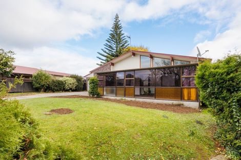 Photo of property in 25 Haast Place, Awapuni, Palmerston North, 4412