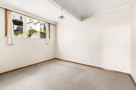 Photo of property in 68 Mitchell Street, Brooklyn, Wellington, 6021