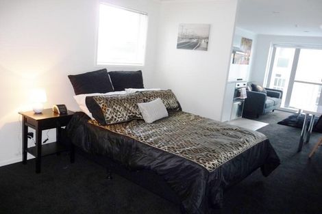 Photo of property in Waldorf Bankside Apartments, 4e/8 Bankside Street, Auckland Central, Auckland, 1010