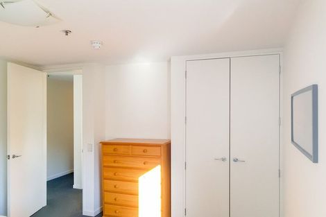 Photo of property in Montreaux Apartments, 5a/164 The Terrace, Wellington Central, Wellington, 6011
