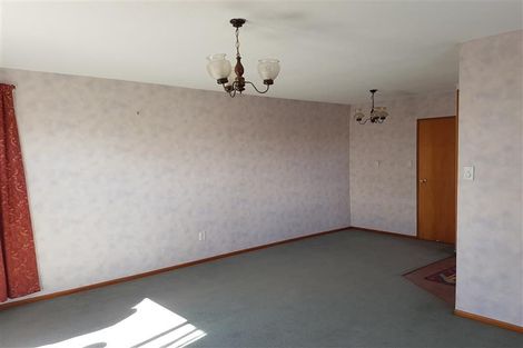 Photo of property in 1/53 Kuaka Crescent, Bromley, Christchurch, 8062