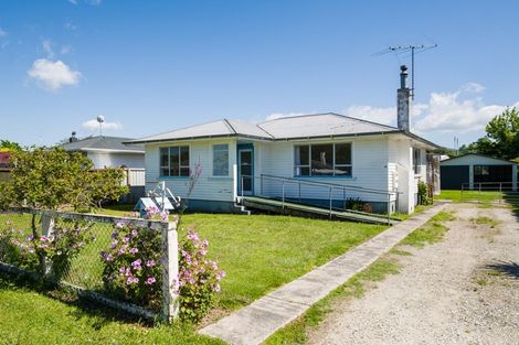 Photo of property in 19 Riperata Street, Riverdale, Gisborne, 4010