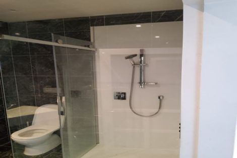 Photo of property in 11 Robieson Street, Roseneath, Wellington, 6011