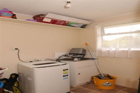 Photo of property in 2 Graham Place, Huntly, 3700