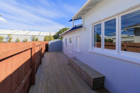 Photo of property in 472 Jackson Street, Petone, Lower Hutt, 5012