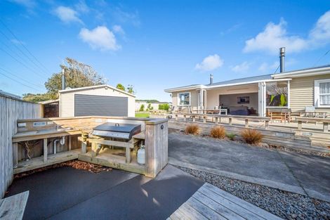 Photo of property in 133 Fairfield Road, Hawera, 4610