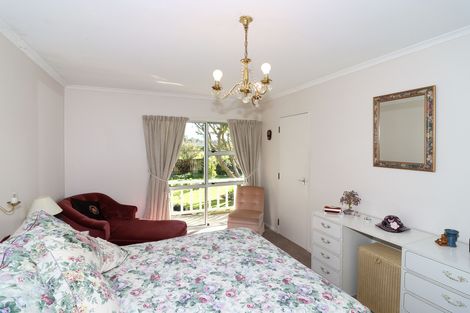 Photo of property in 8 Lincoln Road, Carterton, 5713