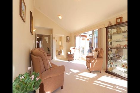 Photo of property in 14 Darimouth Place, Albany, Auckland, 0632