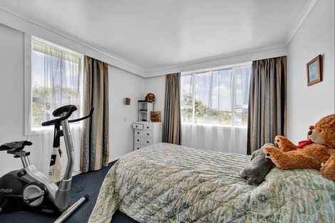 Photo of property in 36 Denby Road, Hawera, 4672