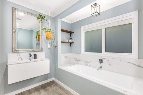 Photo of property in 144 Endeavour Drive, Whitby, Porirua, 5024