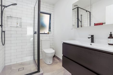 Photo of property in 173a Wallace Road, Mangere Bridge, Auckland, 2022