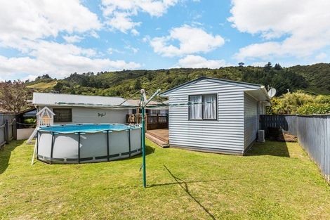 Photo of property in 51 Parenga Street, Wainuiomata, Lower Hutt, 5014