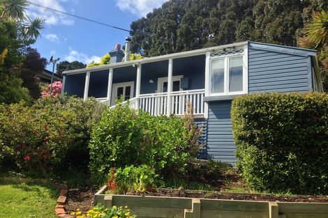 Photo of property in 30 Waikana Street, Broad Bay, Dunedin, 9014