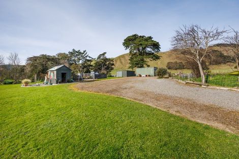 Photo of property in 185 Albert Road, Tokomaru, Palmerston North, 4474