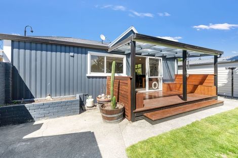 Photo of property in 62 Northcote Road, Northcote, Christchurch, 8052