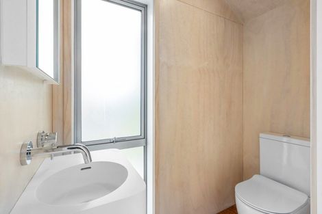 Photo of property in 11 Merlewood Avenue, Cashmere, Christchurch, 8022