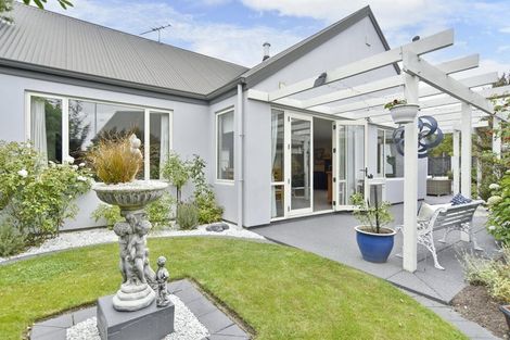 Photo of property in 4 Matawai Close, Rangiora, 7400