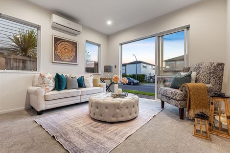 Photo of property in 14 Calcite Avenue, Flat Bush, Auckland, 2019