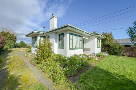 Photo of property in 10 Stirling Street, Te Aroha, 3320