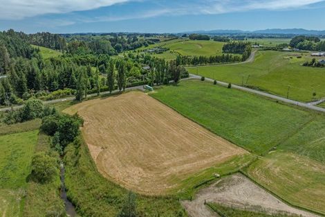 Photo of property in 15 Junction Road, Halcombe, 4777